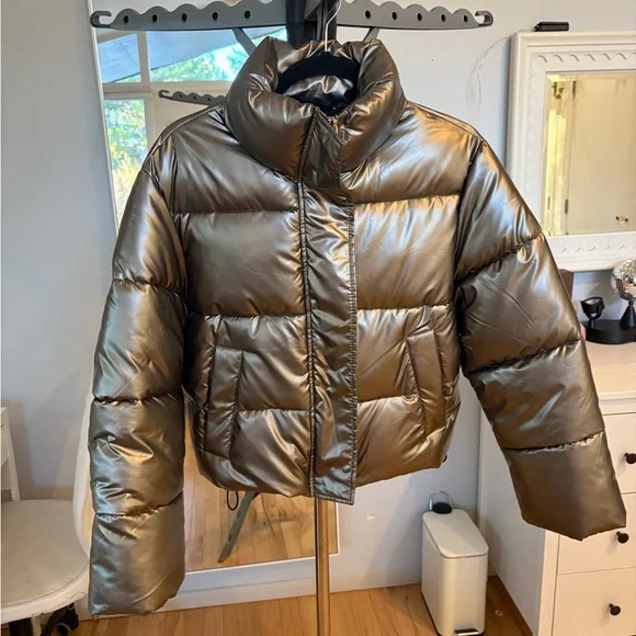 Apparis Kat Puffer - Picture 4 of 10